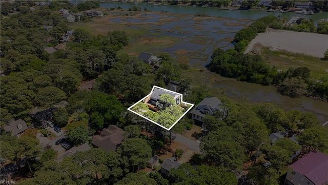 2709 Poinciana DR, Virginia Beach, VA 23451