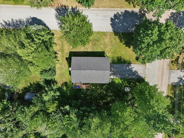 8 Deborah Drive, South Burlington, VT 05403