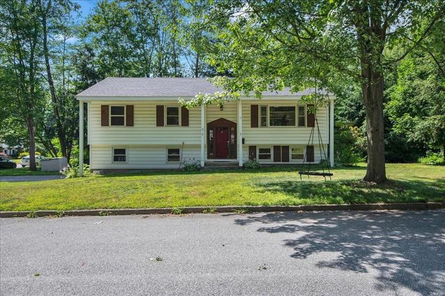 8 Deborah Drive, South Burlington, VT 05403