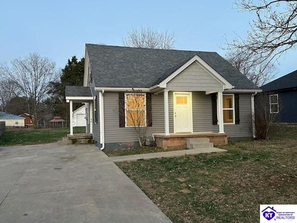 137 McCormack Avenue, Elizabethtown, KY 42701