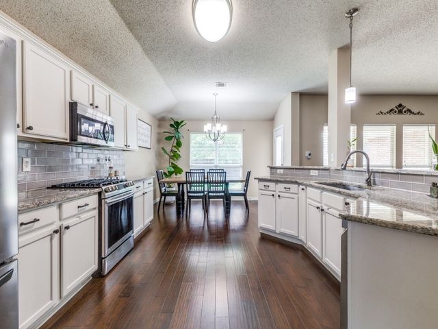 8410 Victory Street, Rowlett, TX 75089
