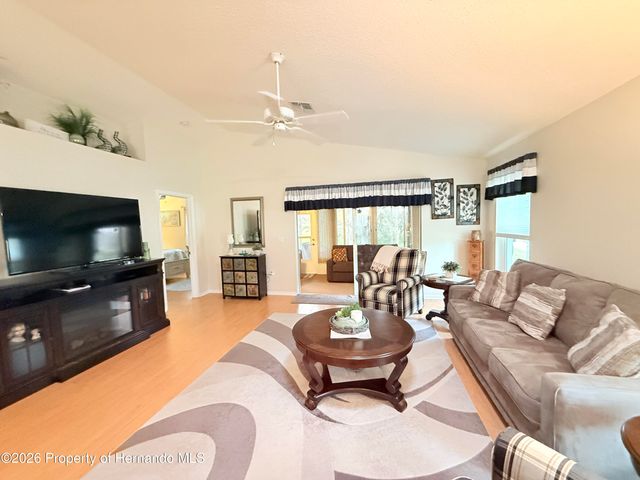265 Center Oak Circle, Spring Hill, FL 34609