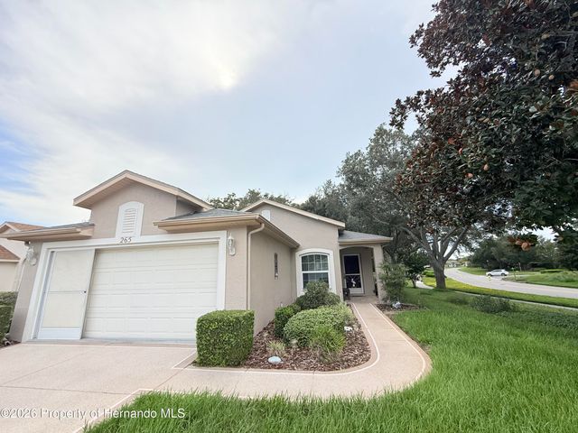 265 Center Oak Circle, Spring Hill, FL 34609
