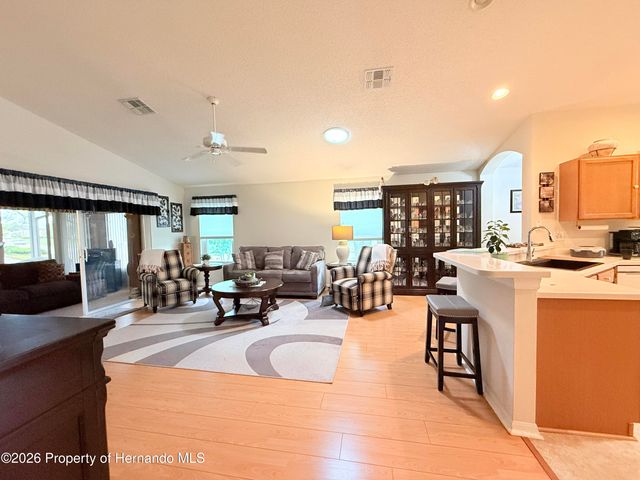 265 Center Oak Circle, Spring Hill, FL 34609