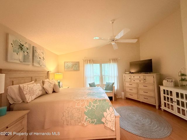 265 Center Oak Circle, Spring Hill, FL 34609
