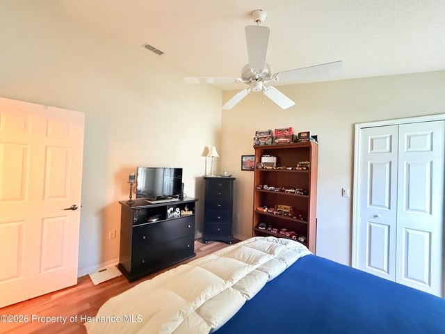 265 Center Oak Circle, Spring Hill, FL 34609