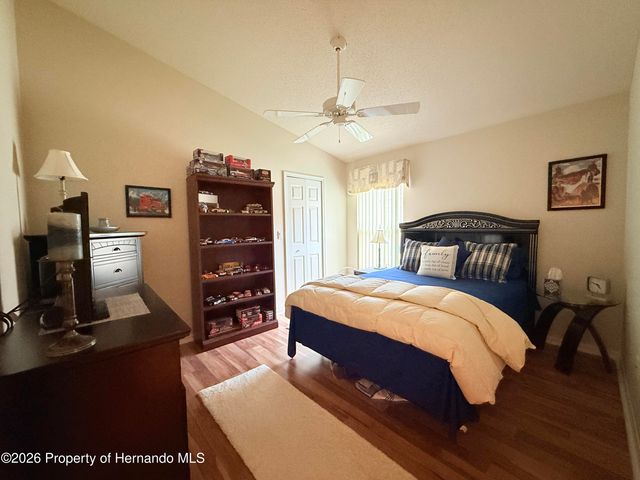 265 Center Oak Circle, Spring Hill, FL 34609