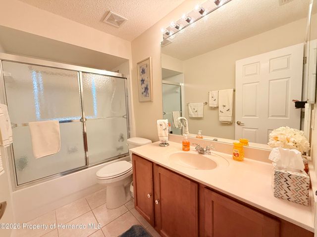 265 Center Oak Circle, Spring Hill, FL 34609