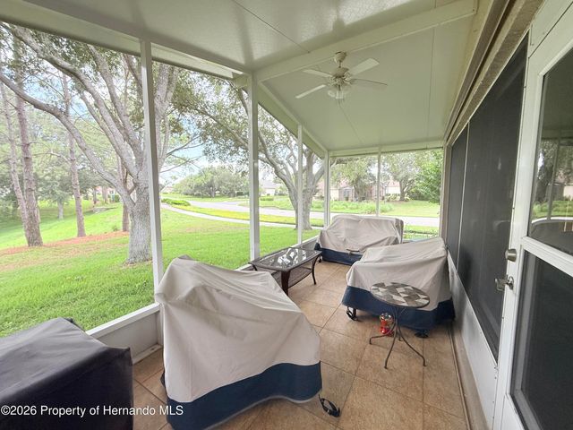 265 Center Oak Circle, Spring Hill, FL 34609
