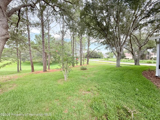265 Center Oak Circle, Spring Hill, FL 34609