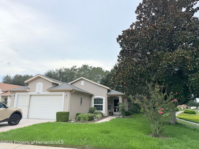 265 Center Oak Circle, Spring Hill, FL 34609