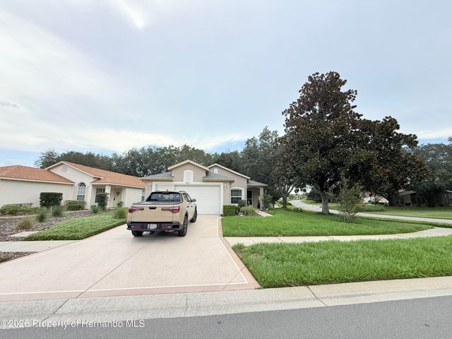265 Center Oak Circle, Spring Hill, FL 34609