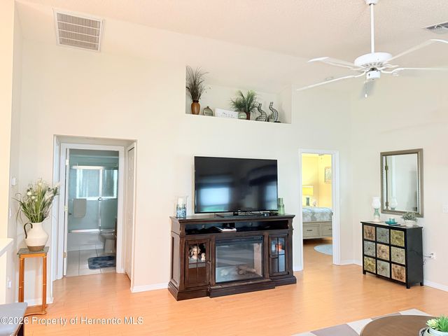 265 Center Oak Circle, Spring Hill, FL 34609