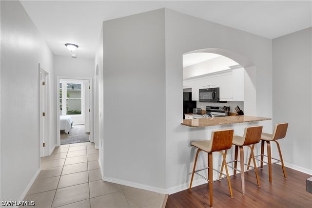 1320 Charleston Square DR 103, Naples, FL 34110