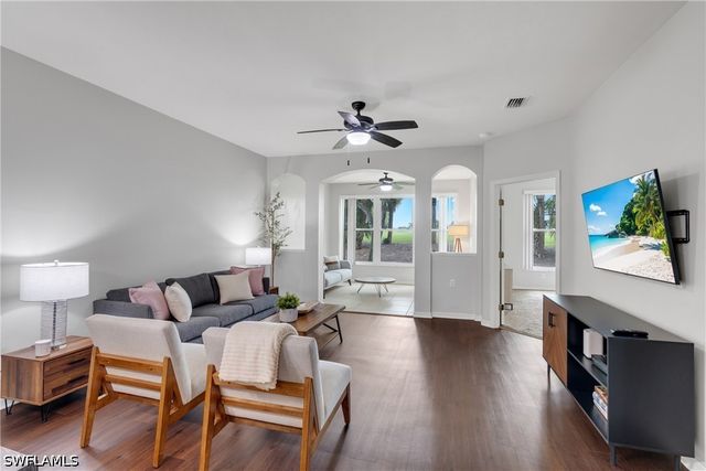 1320 Charleston Square DR 103, Naples, FL 34110