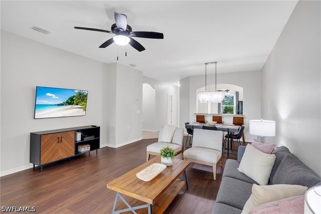 1320 Charleston Square DR 103, Naples, FL 34110