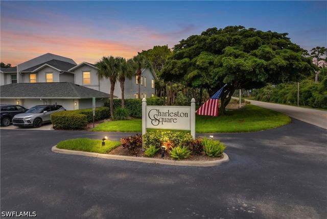 1320 Charleston Square DR 103, Naples, FL 34110