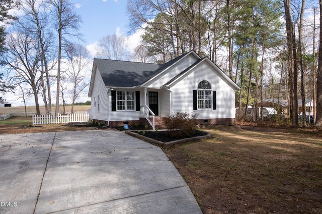 91 Violet Lane, Coats, NC 27521