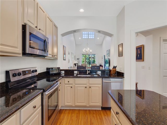 4319 Cross Court, Vero Beach, FL 32967