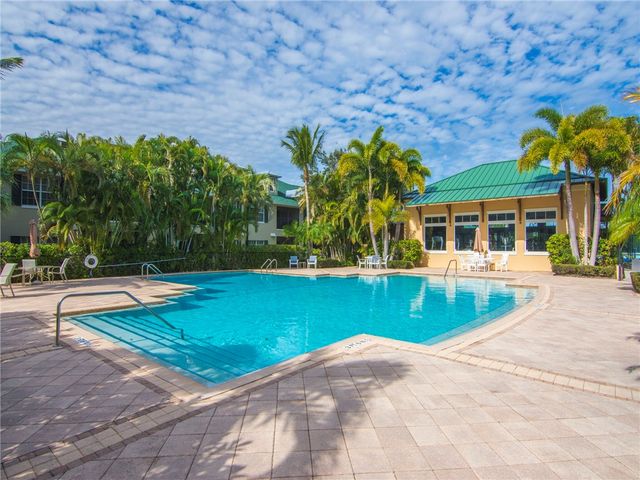 4319 Cross Court, Vero Beach, FL 32967