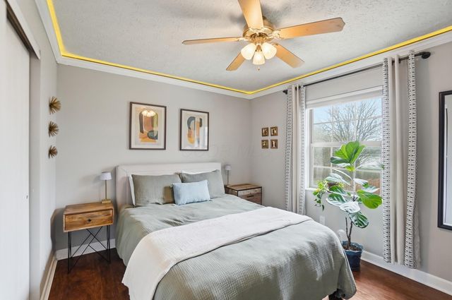 2425 Sanford Drive, Columbus, OH 43235