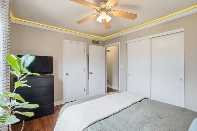 2425 Sanford Drive, Columbus, OH 43235