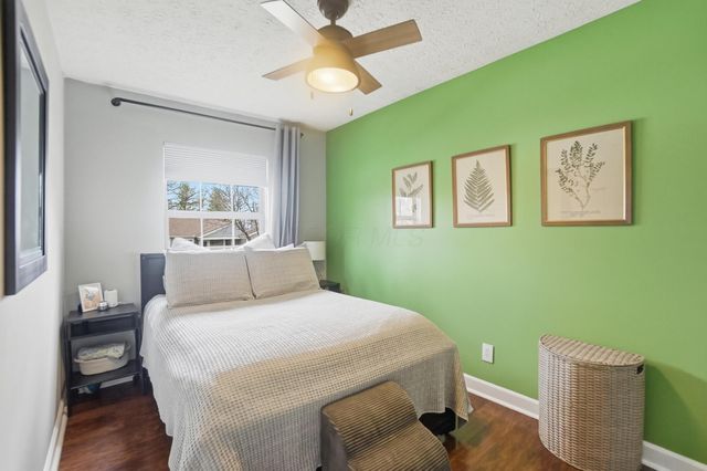 2425 Sanford Drive, Columbus, OH 43235