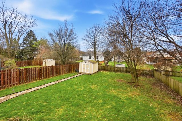 2425 Sanford Drive, Columbus, OH 43235