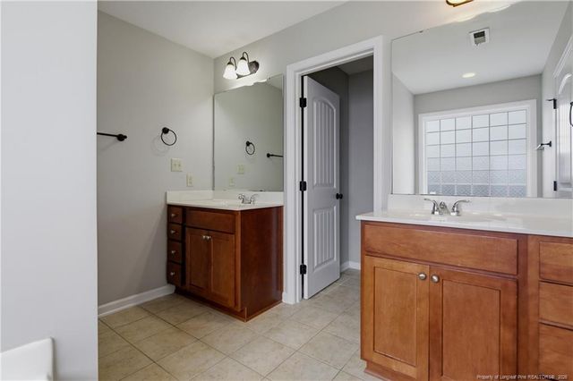 3925 Princess Amelia Lane, Hope Mills, NC 28348