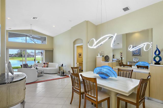 7118 Treviso Lane, Boynton Beach, FL 33472