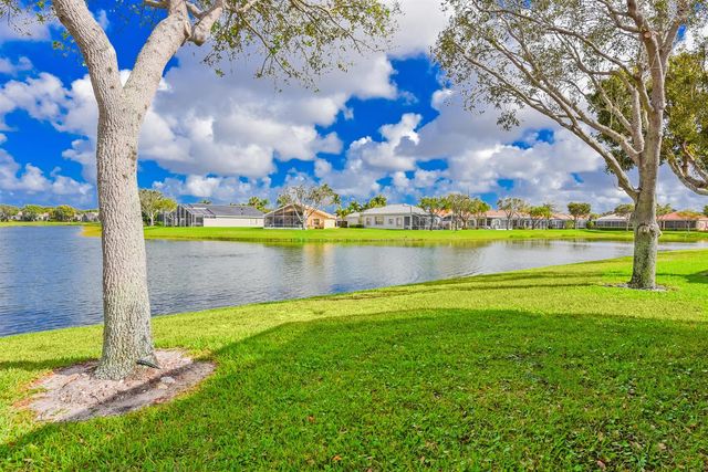 7118 Treviso Lane, Boynton Beach, FL 33472