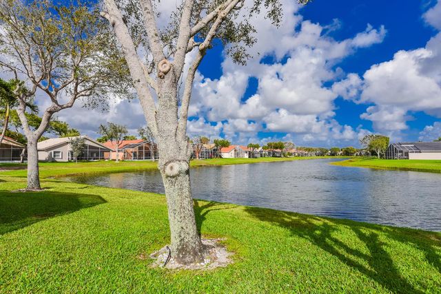 7118 Treviso Lane, Boynton Beach, FL 33472