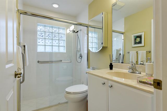 7118 Treviso Lane, Boynton Beach, FL 33472