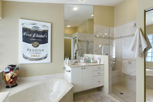 7118 Treviso Lane, Boynton Beach, FL 33472