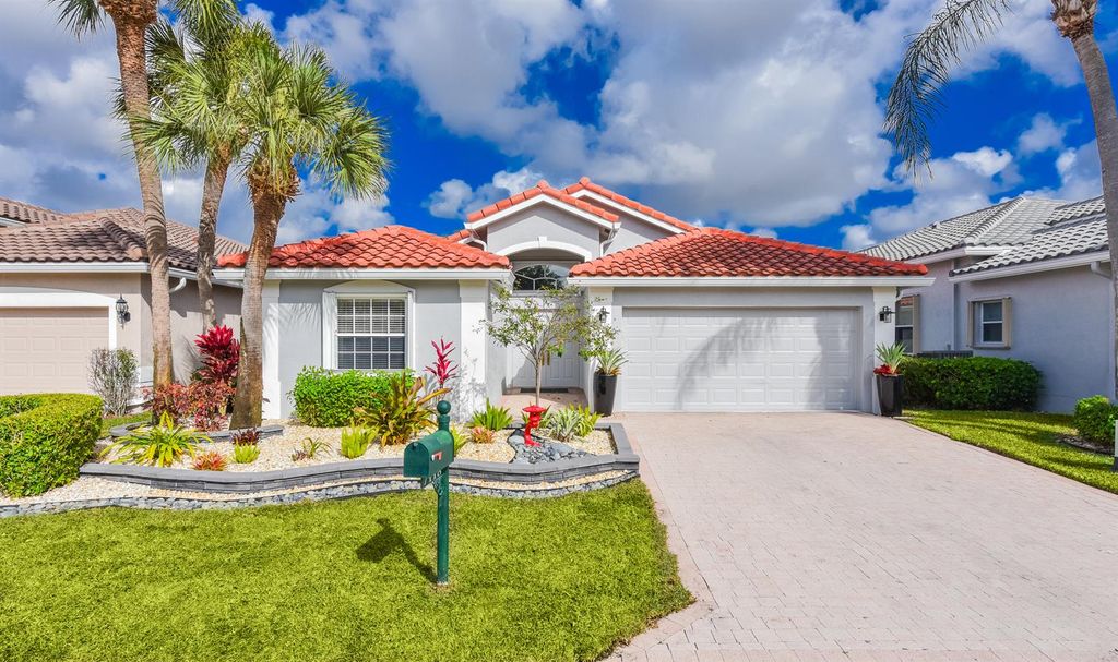 7118 Treviso Lane, Boynton Beach, FL 33472