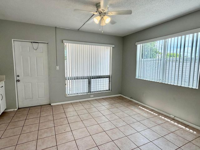 3041 NE 20TH Terrace 4, Fort Lauderdale, FL 33306