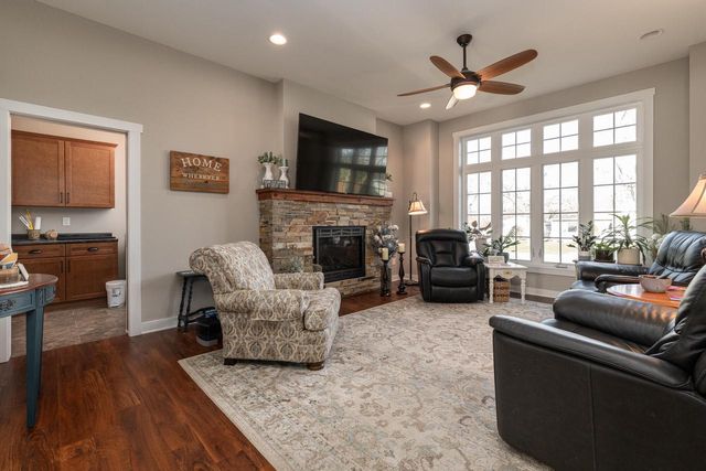 8026 107th AVENUE, Pleasant Prairie, WI 53158