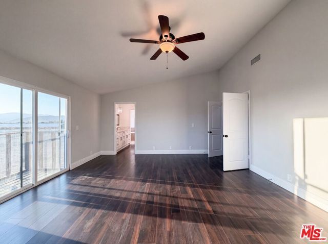 1401 60th Street, Rosamond, CA 93560