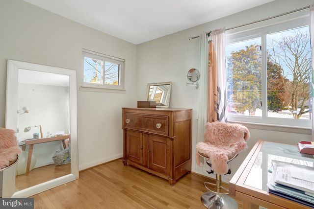 8904 CAMFIELD DR, Alexandria, VA 22308