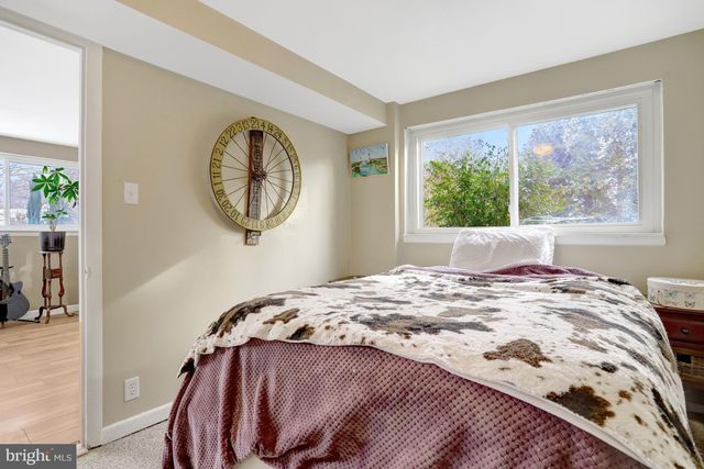 8904 CAMFIELD DR, Alexandria, VA 22308