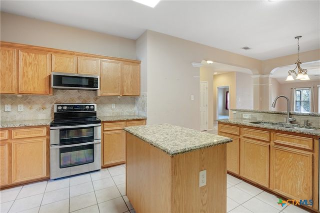 2202 Omaha Drive, Harker Heights, TX 76548