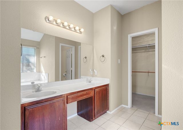 2202 Omaha Drive, Harker Heights, TX 76548