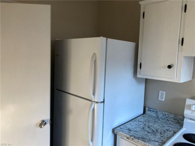 408 Savage Dr Unit C, Newport News, VA 23602