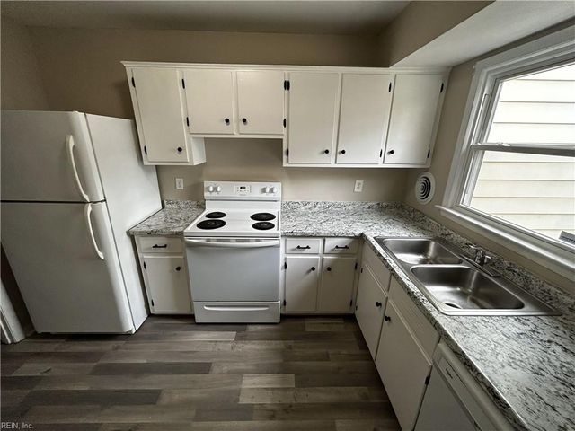 408 Savage Dr Unit C, Newport News, VA 23602