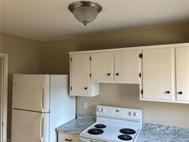 408 Savage Dr Unit C, Newport News, VA 23602