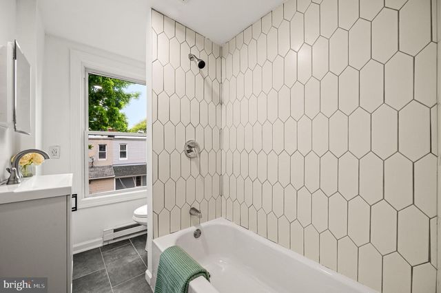 211 MORRIS ST, Phoenixville, PA 19460