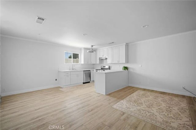 1020 Olmsted A, Glendale, CA 91202