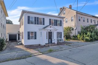 44-46 Oliver St, Fitchburg, MA 01420