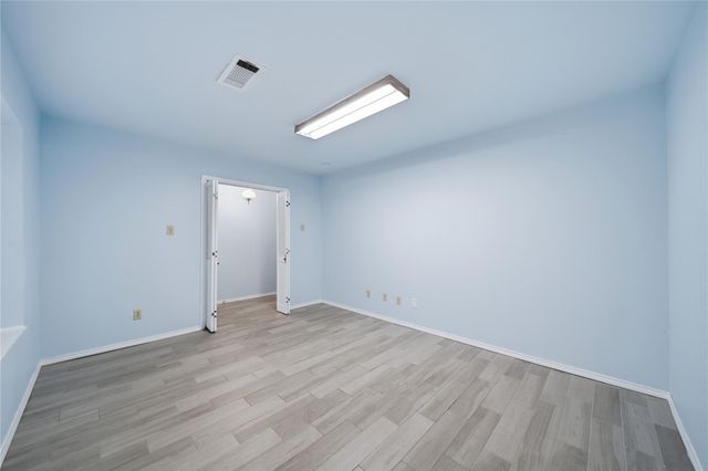 11711 Roos Rd Road, Houston, TX 77072