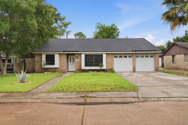 11711 Roos Rd Road, Houston, TX 77072